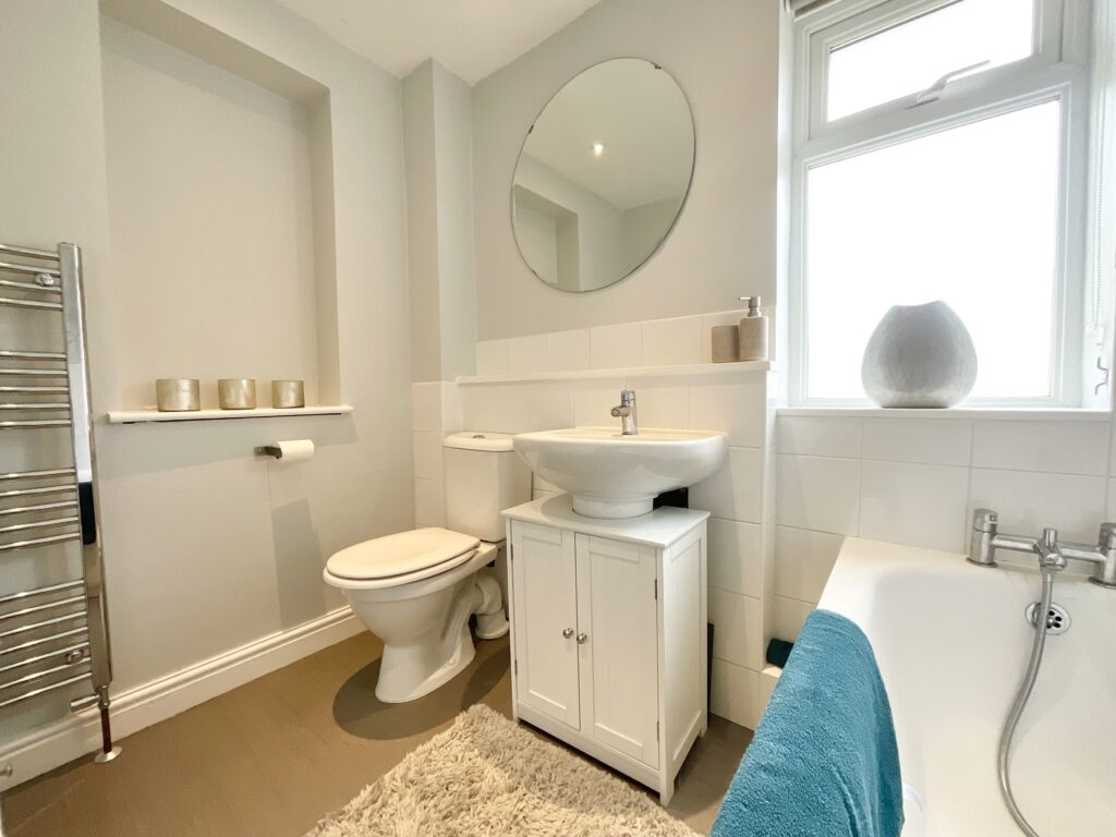 Chessington Crescent, Stoke-On-Trent, ST4