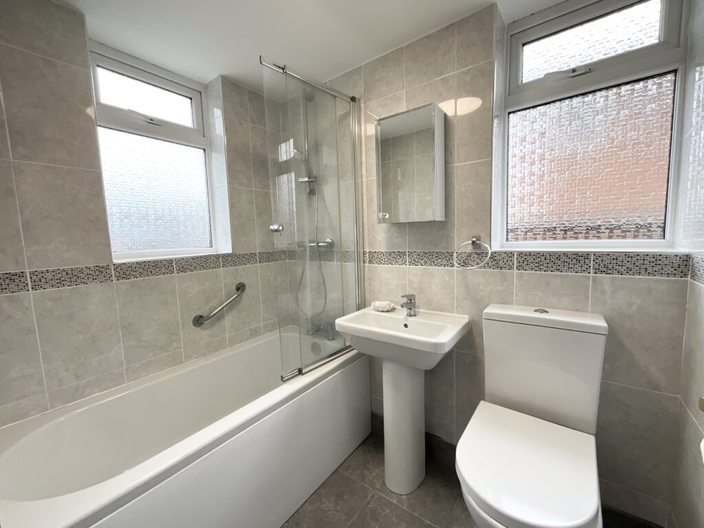 Conway Grove, Cheadle, ST10