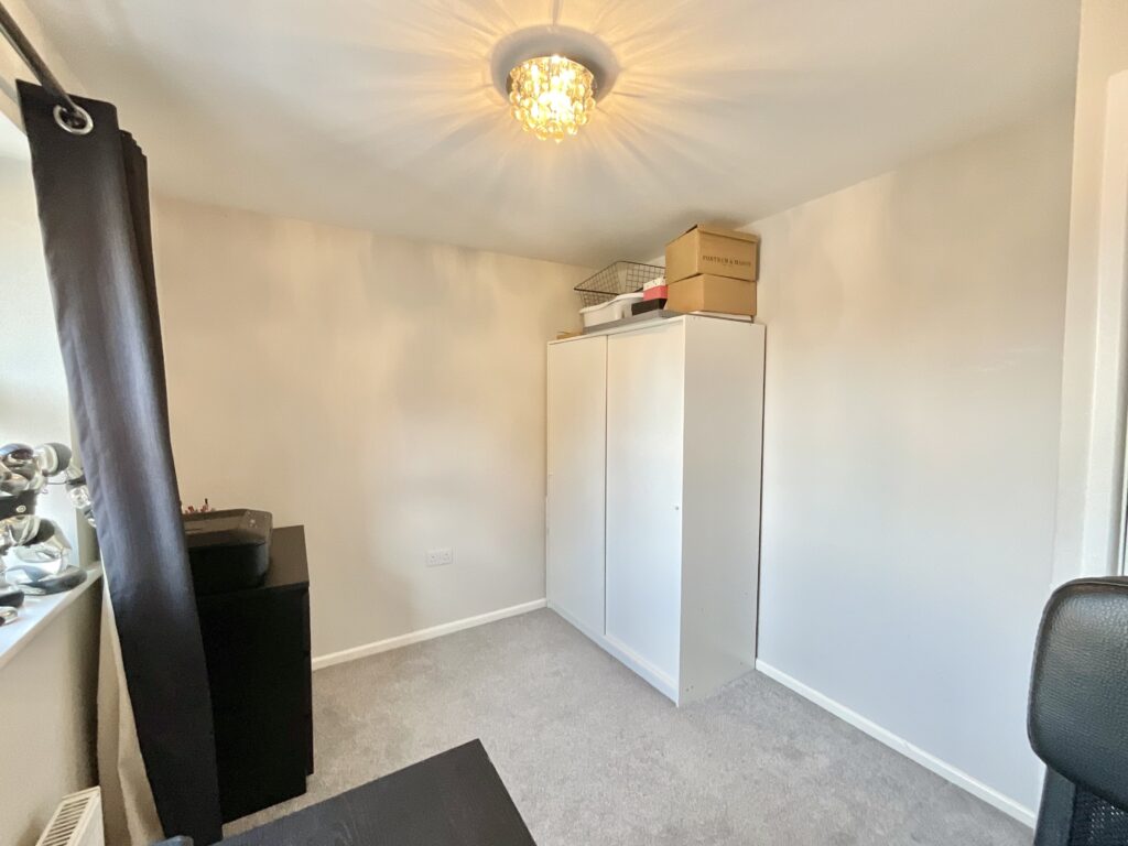 Canary Grove, Wolstanton, ST5