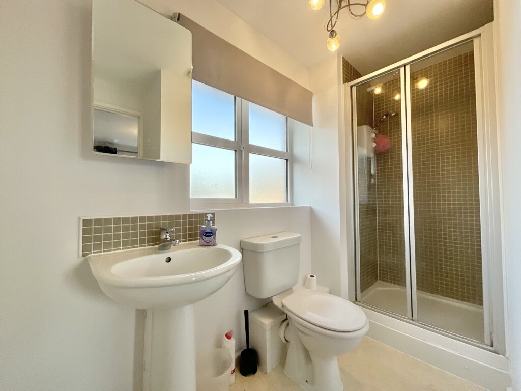 Canary Grove, Wolstanton, ST5