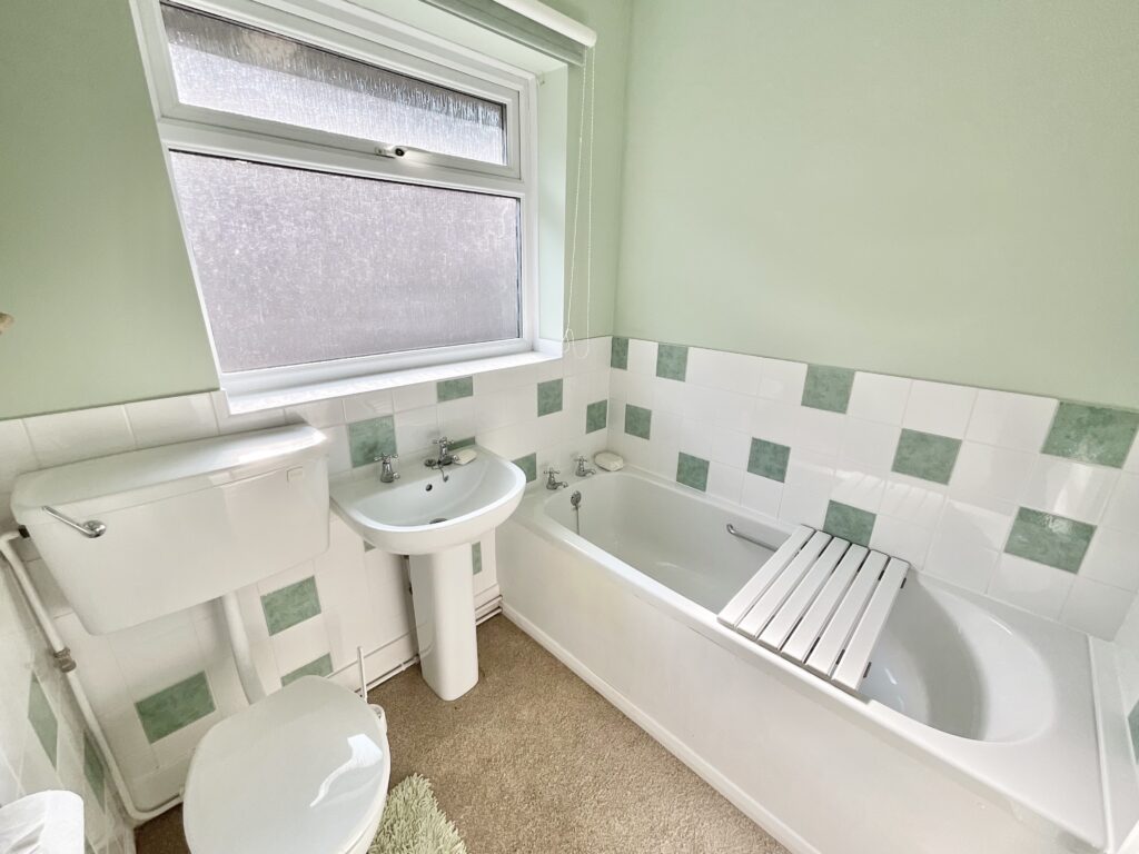 Mill Lane, Great Haywood, ST18