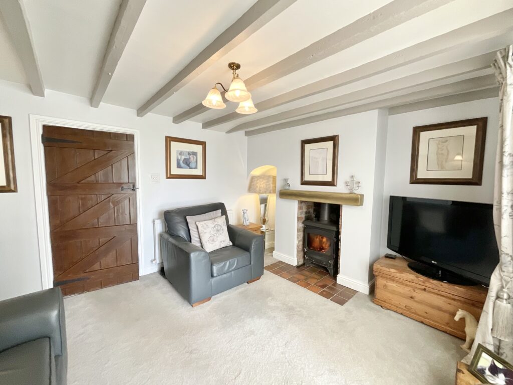 Outlanes, Meaford, ST15