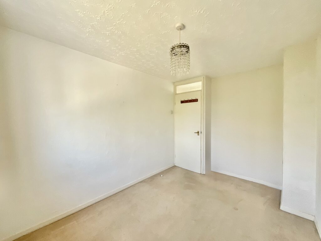 Tudor Close, Stone, ST15
