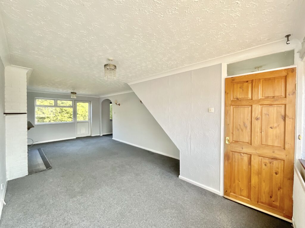 Tudor Close, Stone, ST15