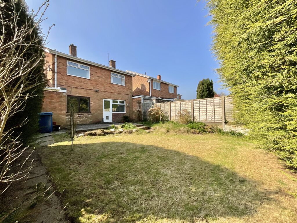 Tudor Close, Stone, ST15