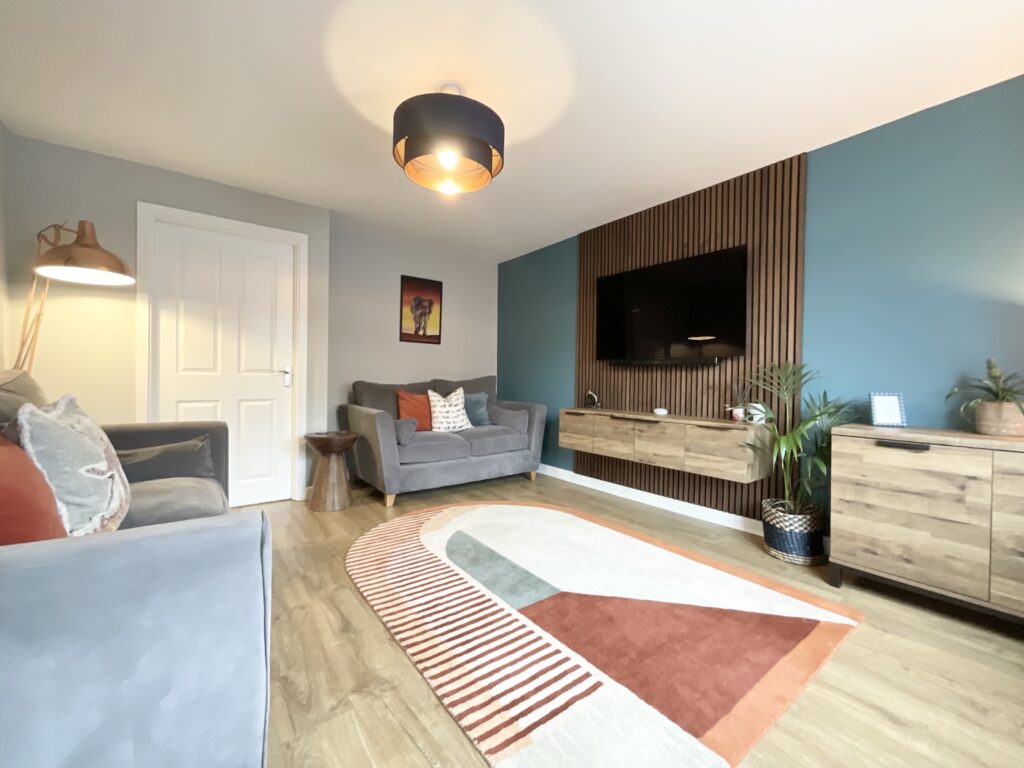 Myatt Avenue, Stone, ST15