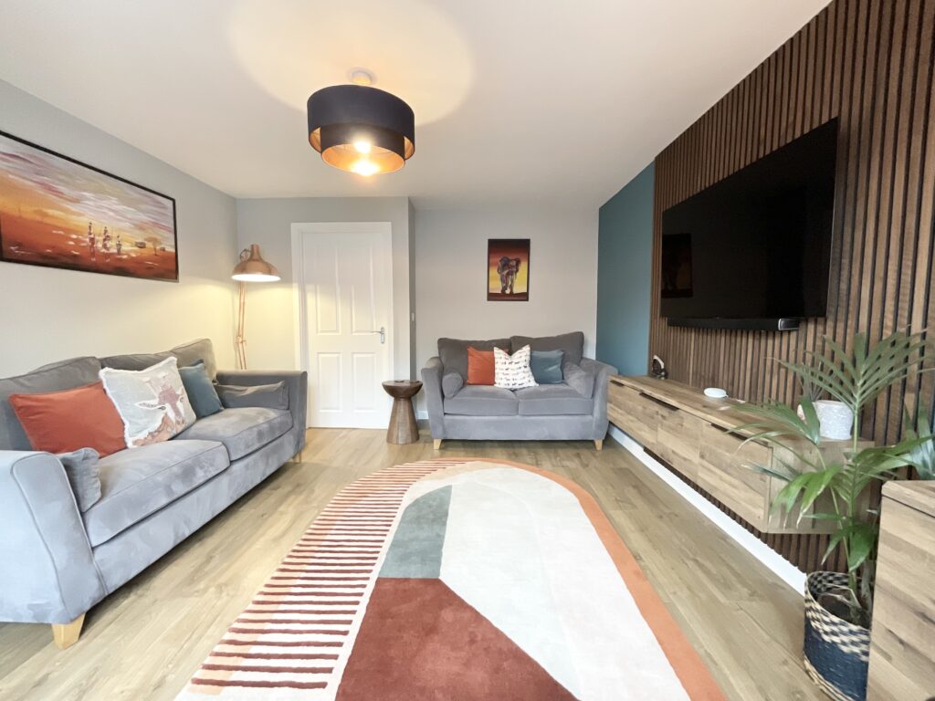 Myatt Avenue, Stone, ST15