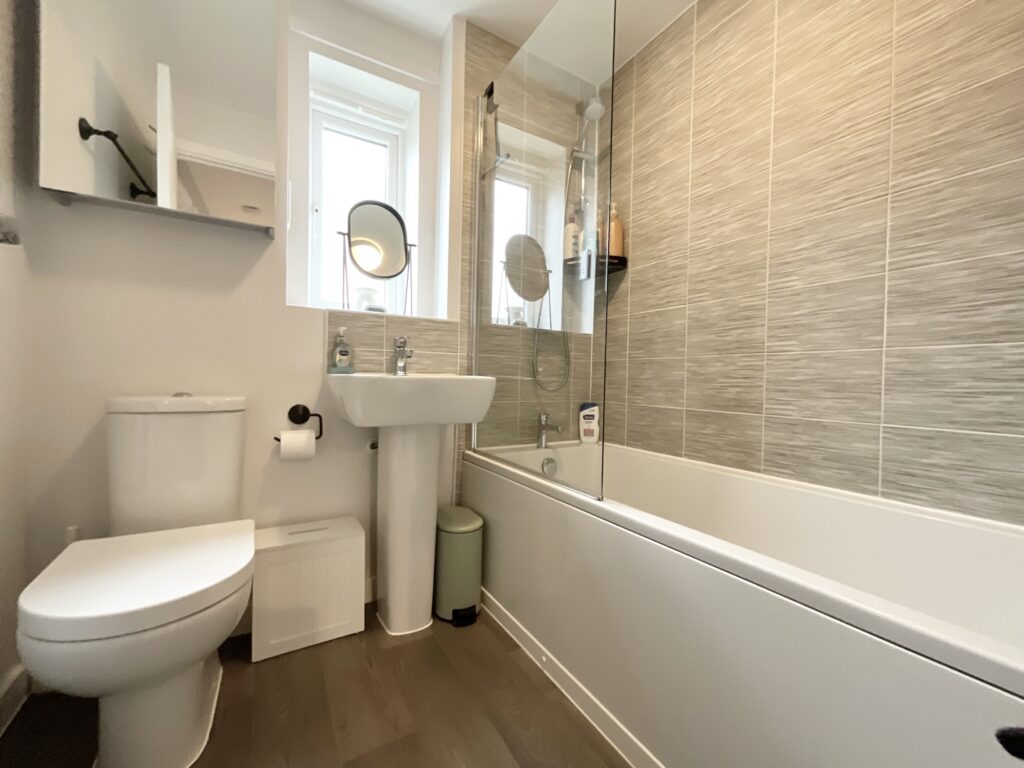 Myatt Avenue, Stone, ST15