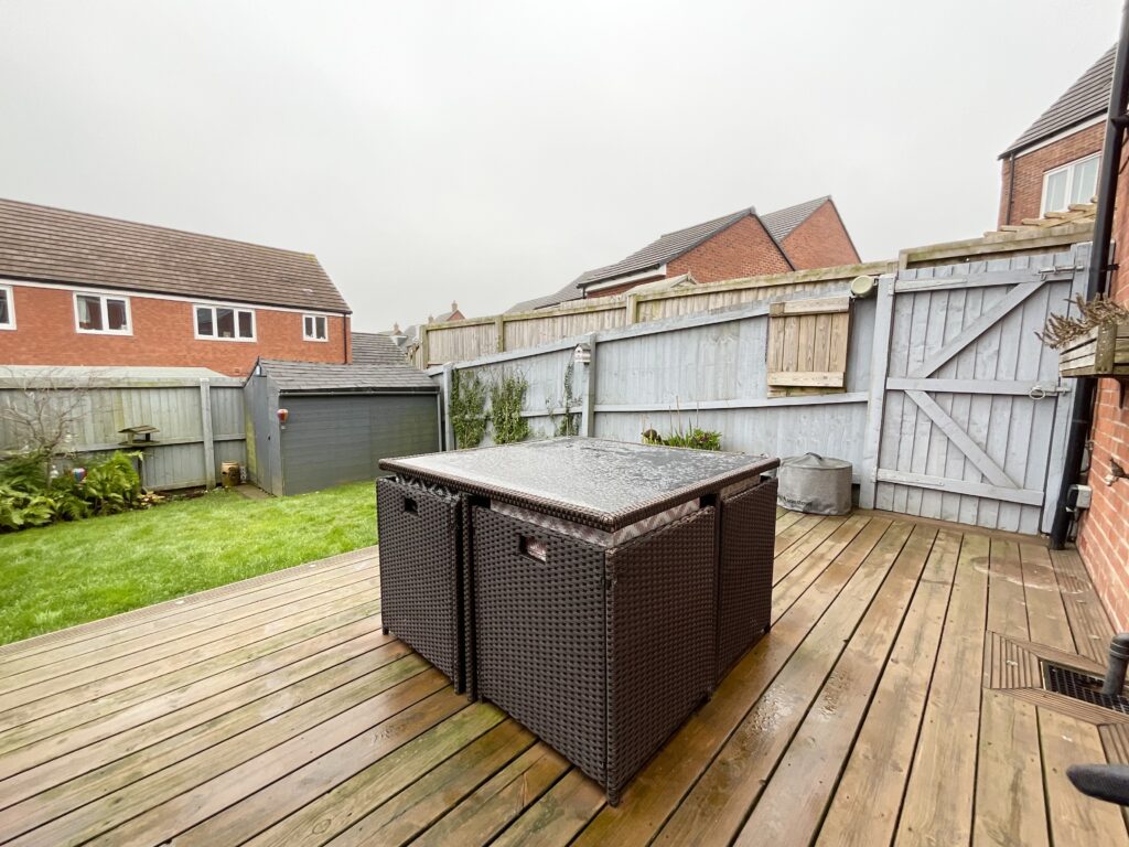 Myatt Avenue, Stone, ST15