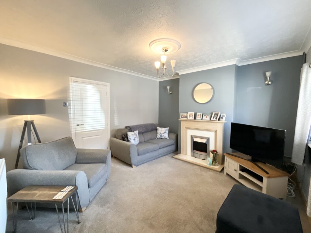 Mill Road, Cheadle, ST10