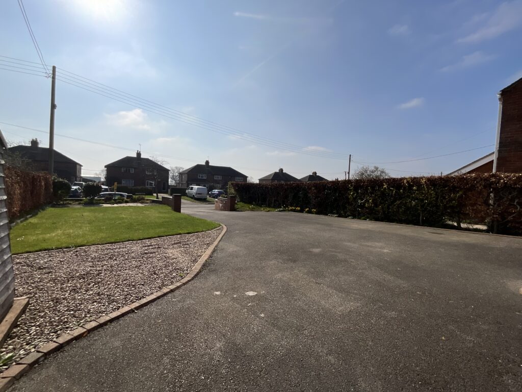 Tythe Barn, Alton, ST10