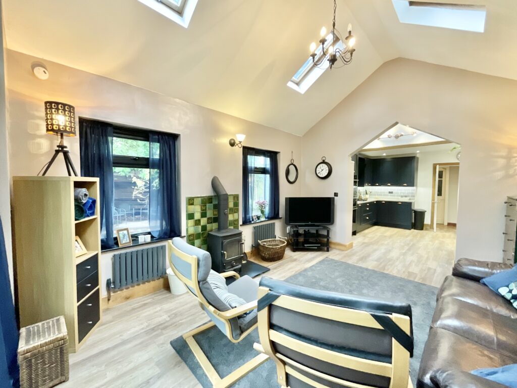 Station Road, Barlaston, ST12