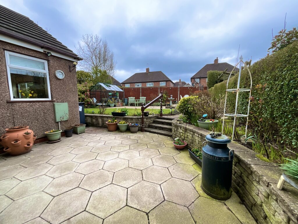 Churnet Valley Road, Kingsley Holt, ST10