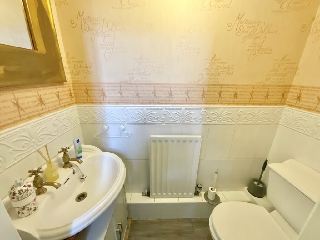 Danebower Road, Trentham, ST4