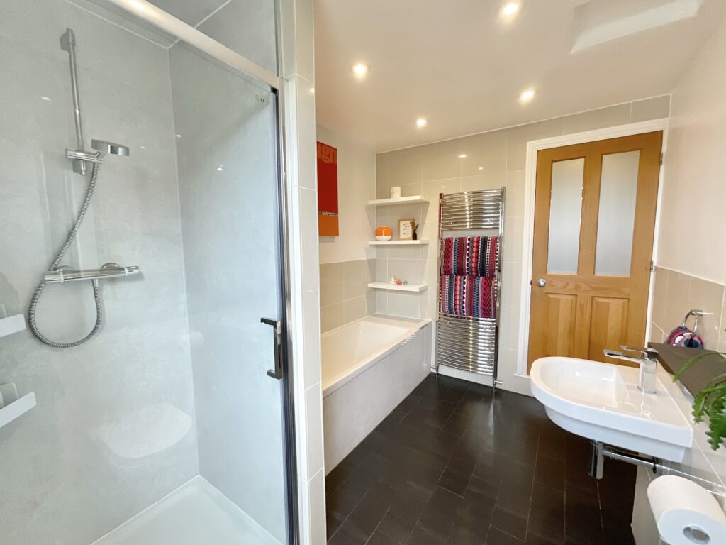 Albert Terrace, Newcastle, ST5