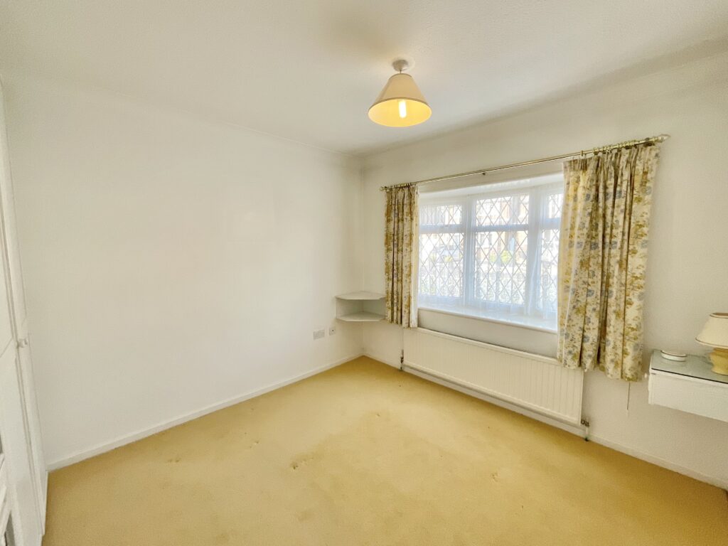 Ravenswood Close, Newcastle, ST5