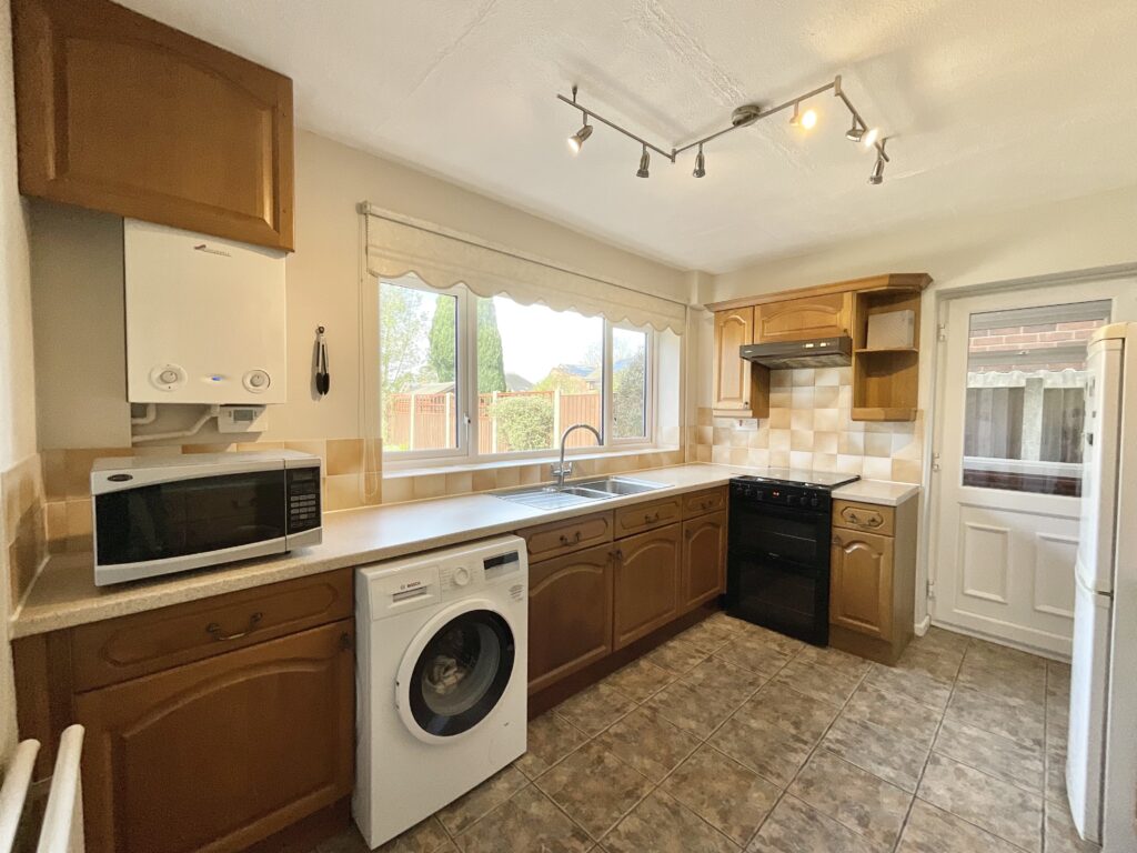 Wellyards Close, Weston, ST18