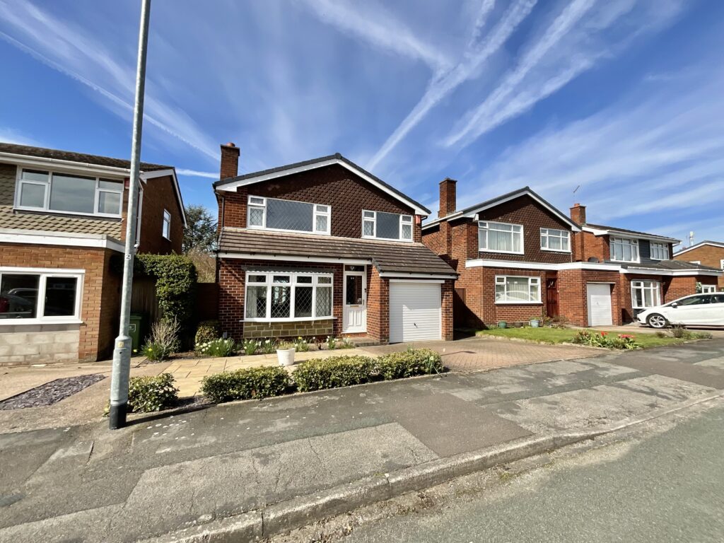 Wellyards Close, Weston, ST18