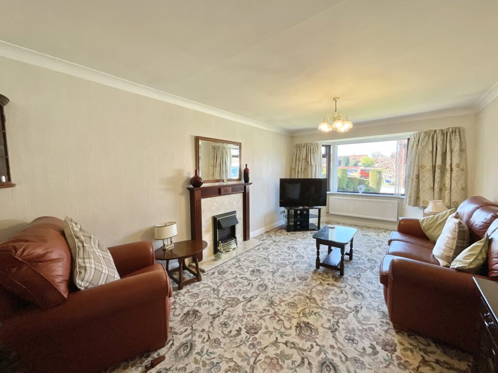 First Avenue, Newcastle, ST5