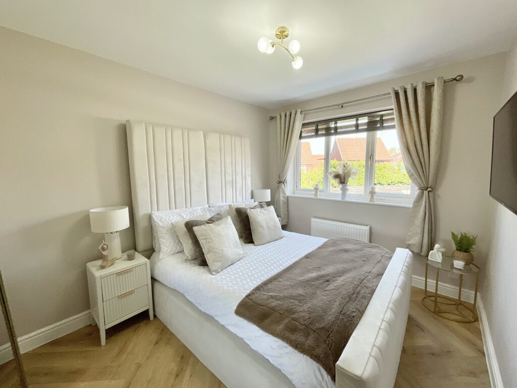 Walsingham Gardens, Newcastle, ST5