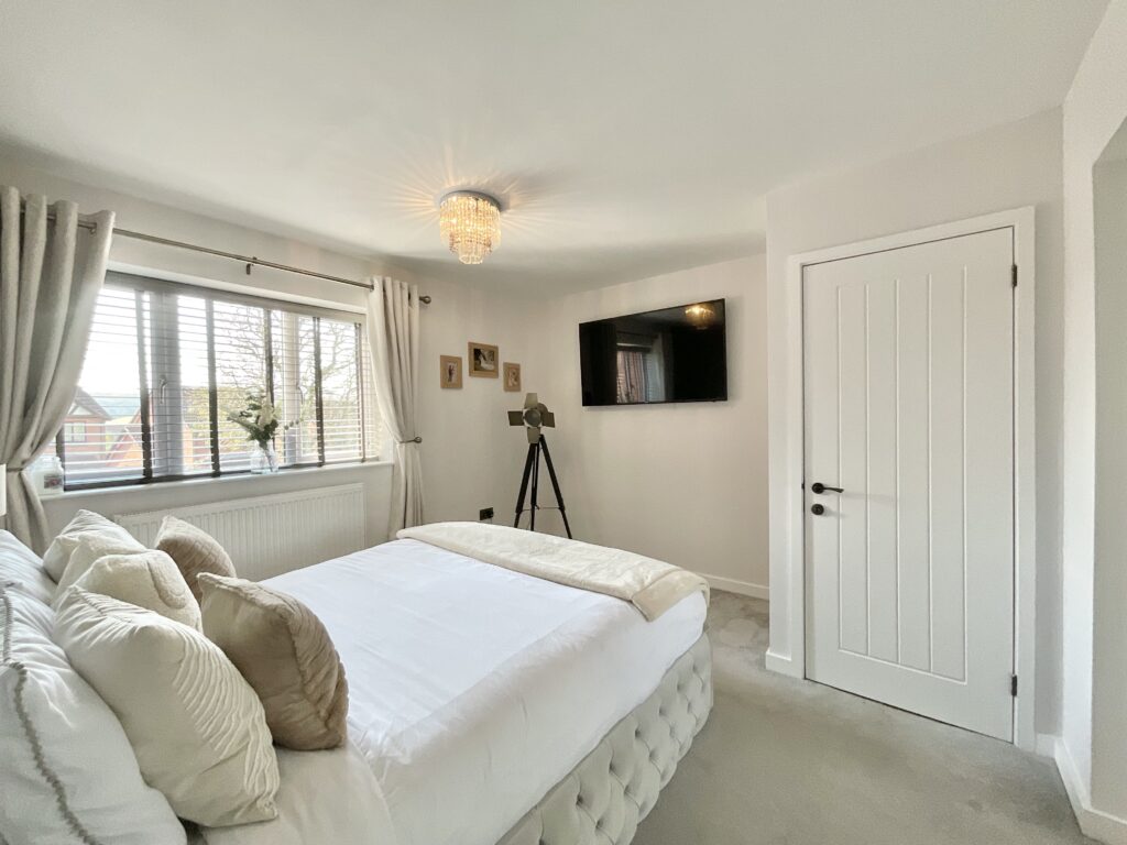 Walsingham Gardens, Newcastle, ST5