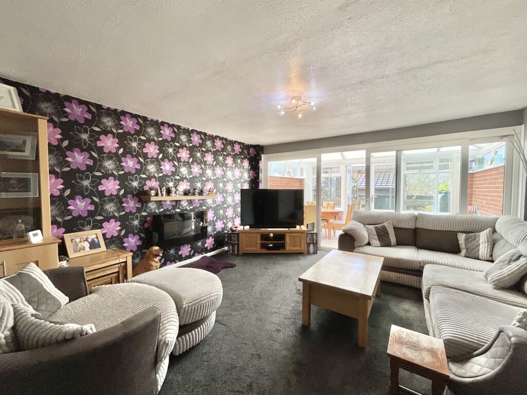 Greensome Crescent, Stafford, ST16