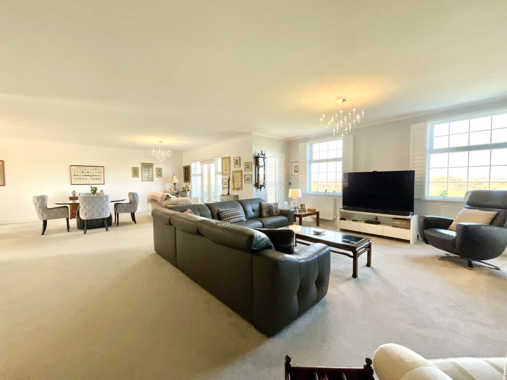 Brackenwood Mews, Weston, CW2