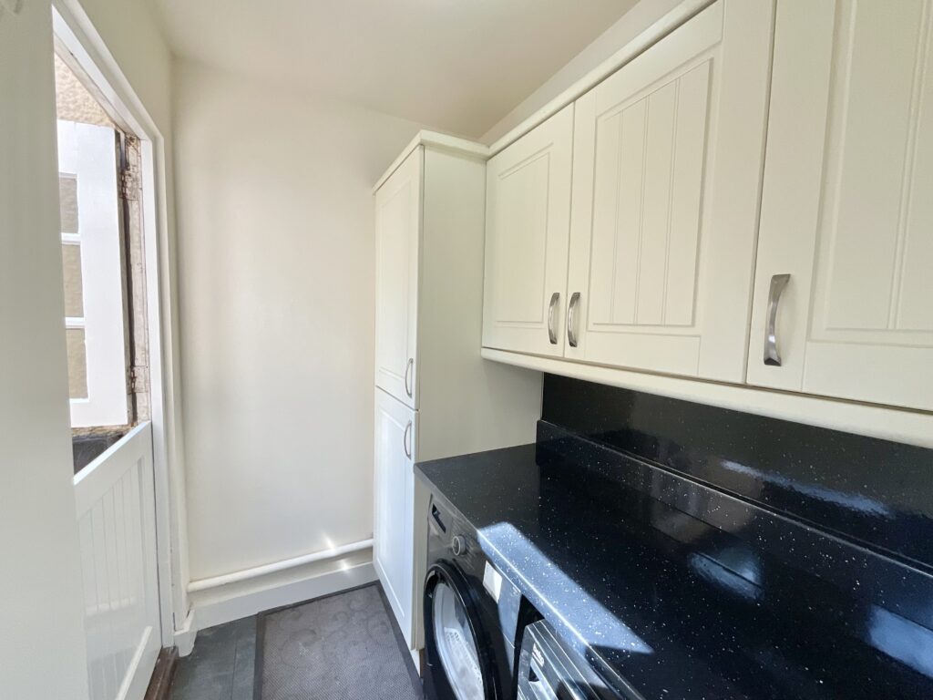 Hartshill Road, Stoke-On-Trent, ST4