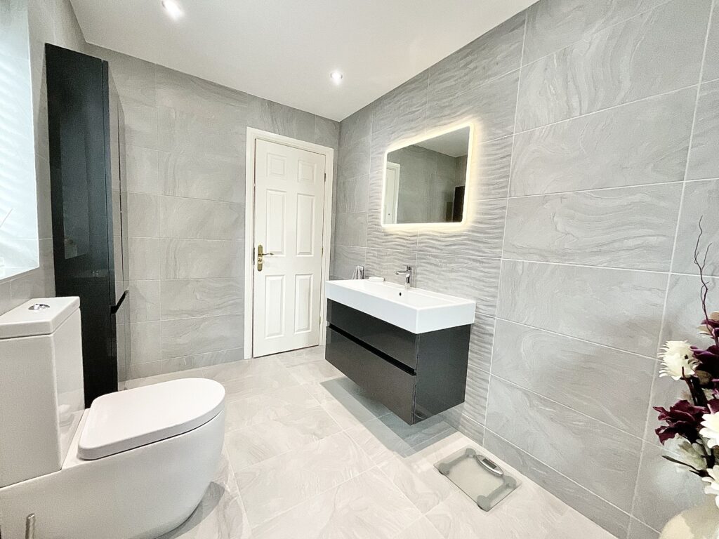 Westwood Close, Weston, CW2