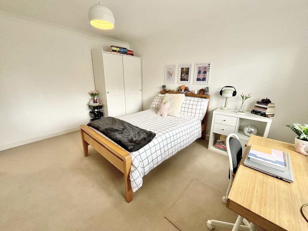 Westwood Close, Weston, CW2