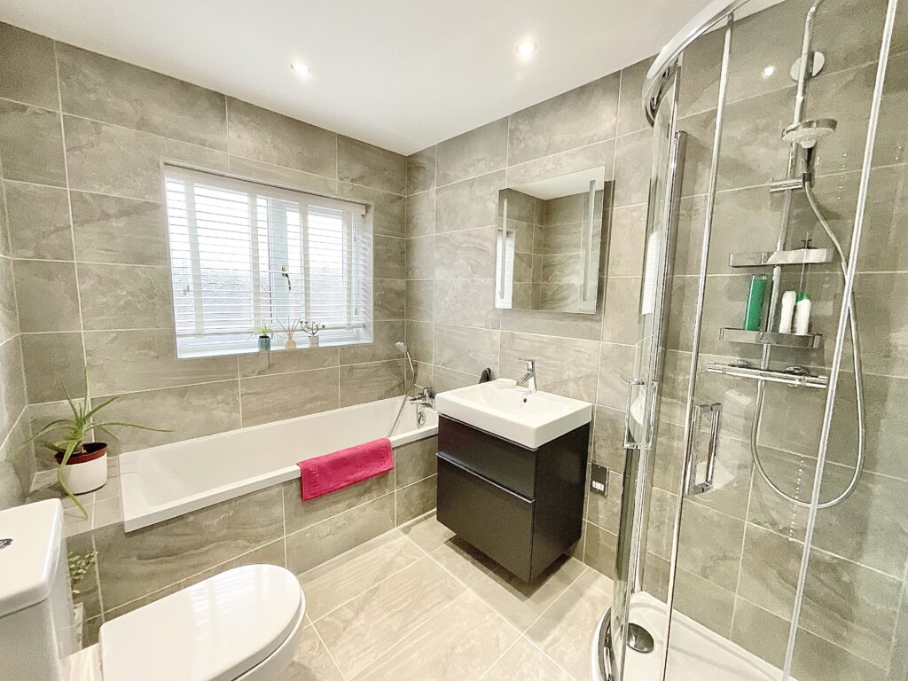 Westwood Close, Weston, CW2