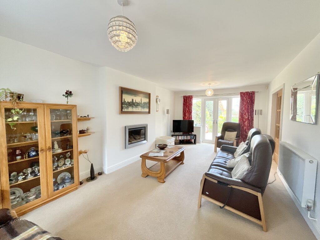Wybunbury Road, Willaston, CW5
