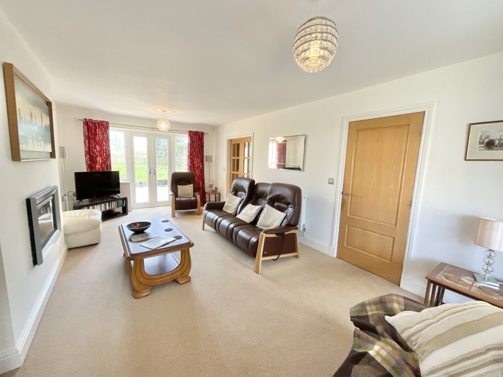 Wybunbury Road, Willaston, CW5