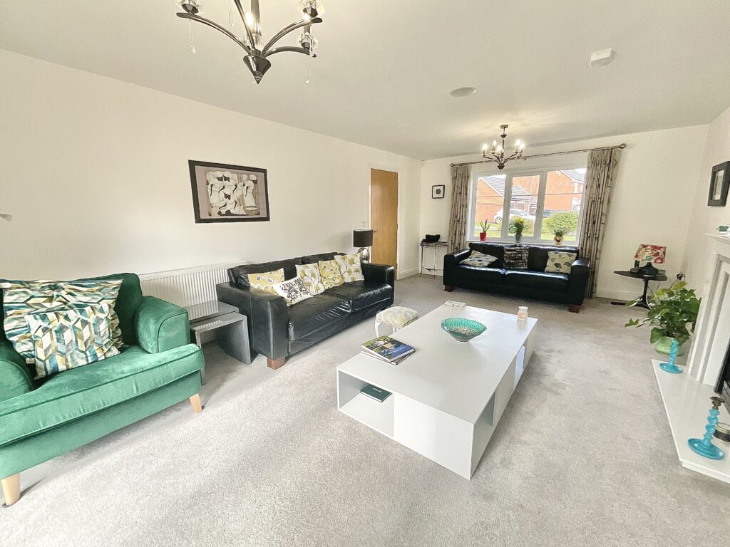 Grove Crescent, Woore, CW3