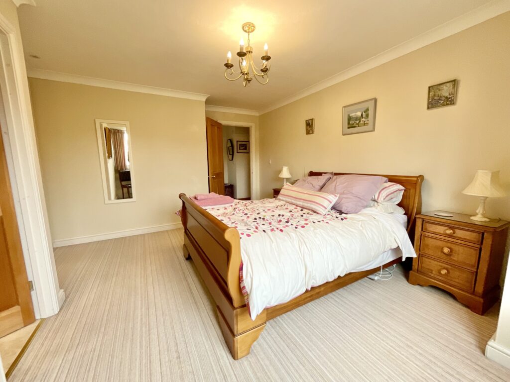 St. Leonards Way, Woore, CW3