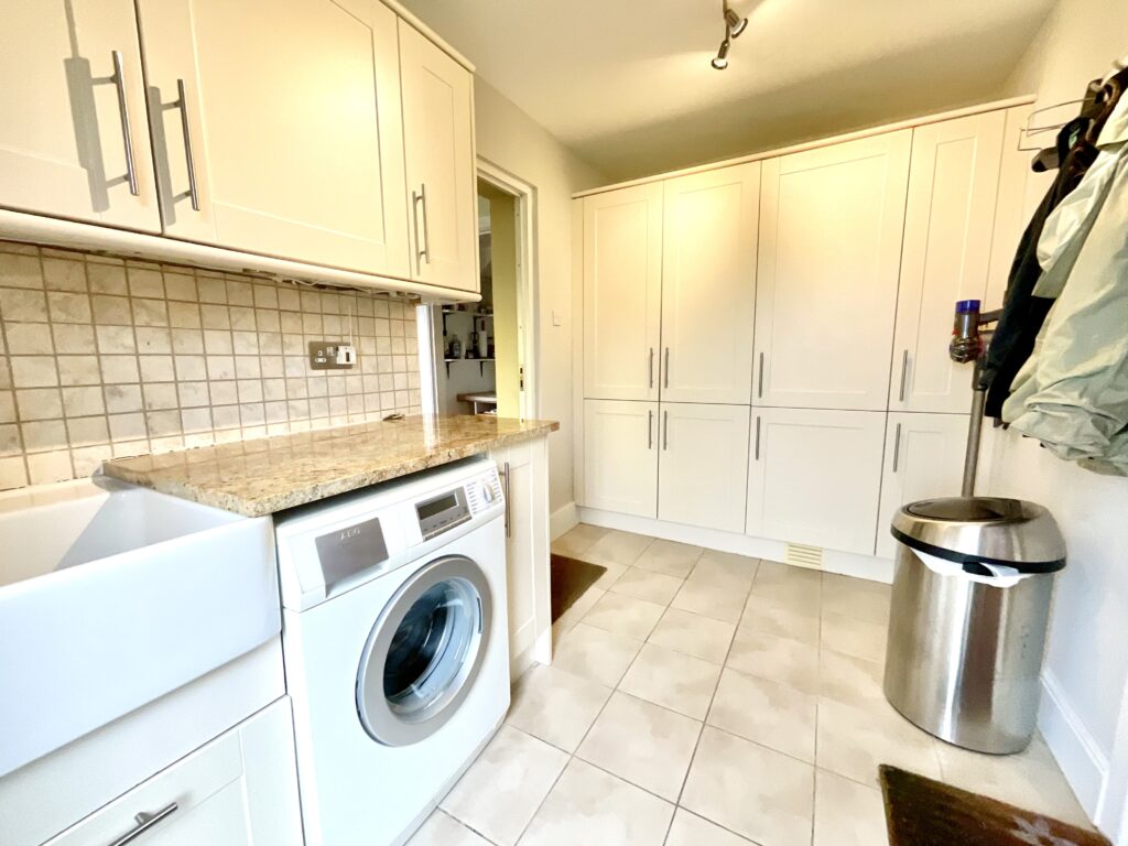 St. Leonards Way, Woore, CW3