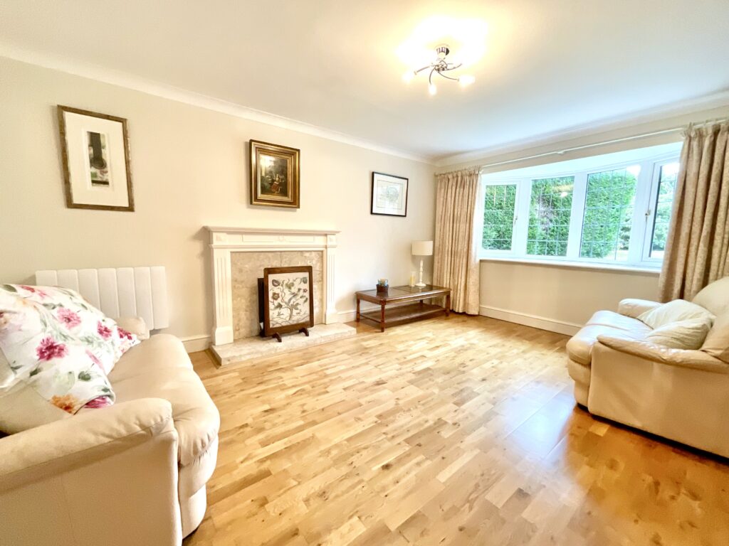 St. Leonards Way, Woore, CW3
