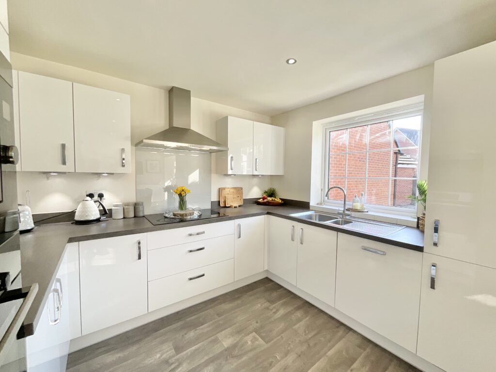 Wild Flower Close, Stapeley, CW5