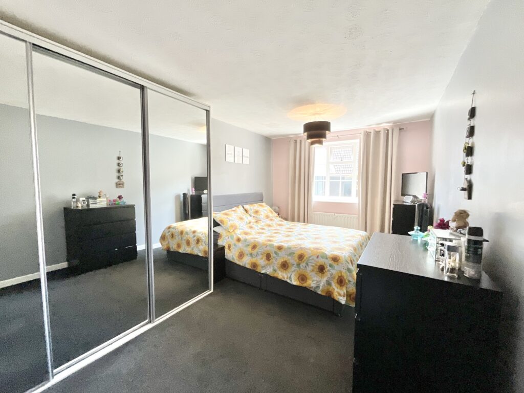 Crewe Road, Shavington, CW2