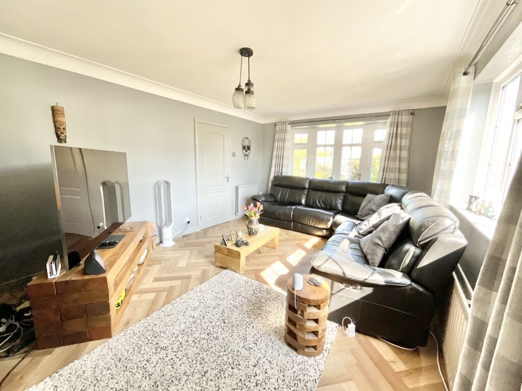 Crewe Road, Shavington, CW2