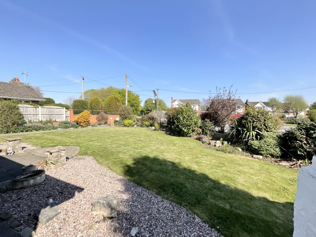 Crewe Road, Shavington, CW2