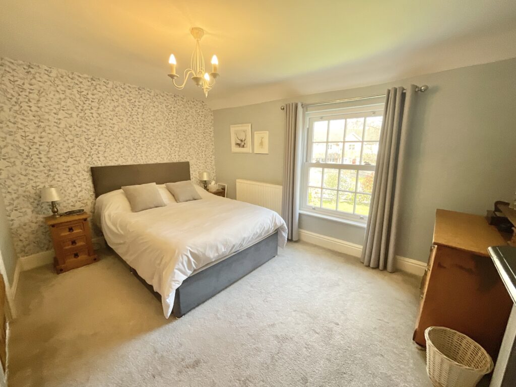 Main Road, Shavington, CW2