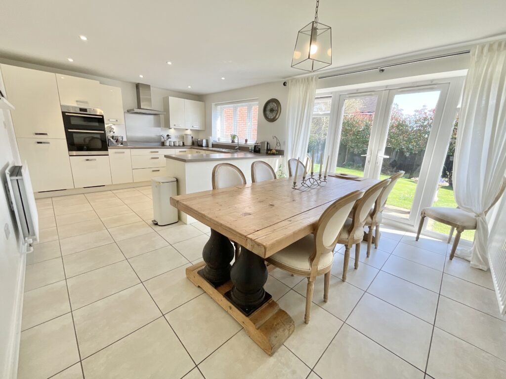 Weaver Brook Way, Wrenbury, CW5