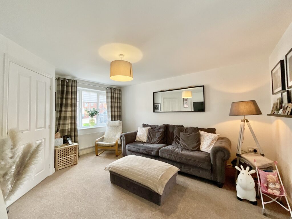 Sundew Road, Shavington, CW2