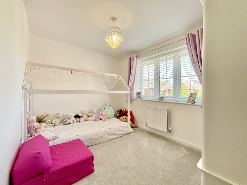 Weaver Brook Way, Wrenbury, CW5