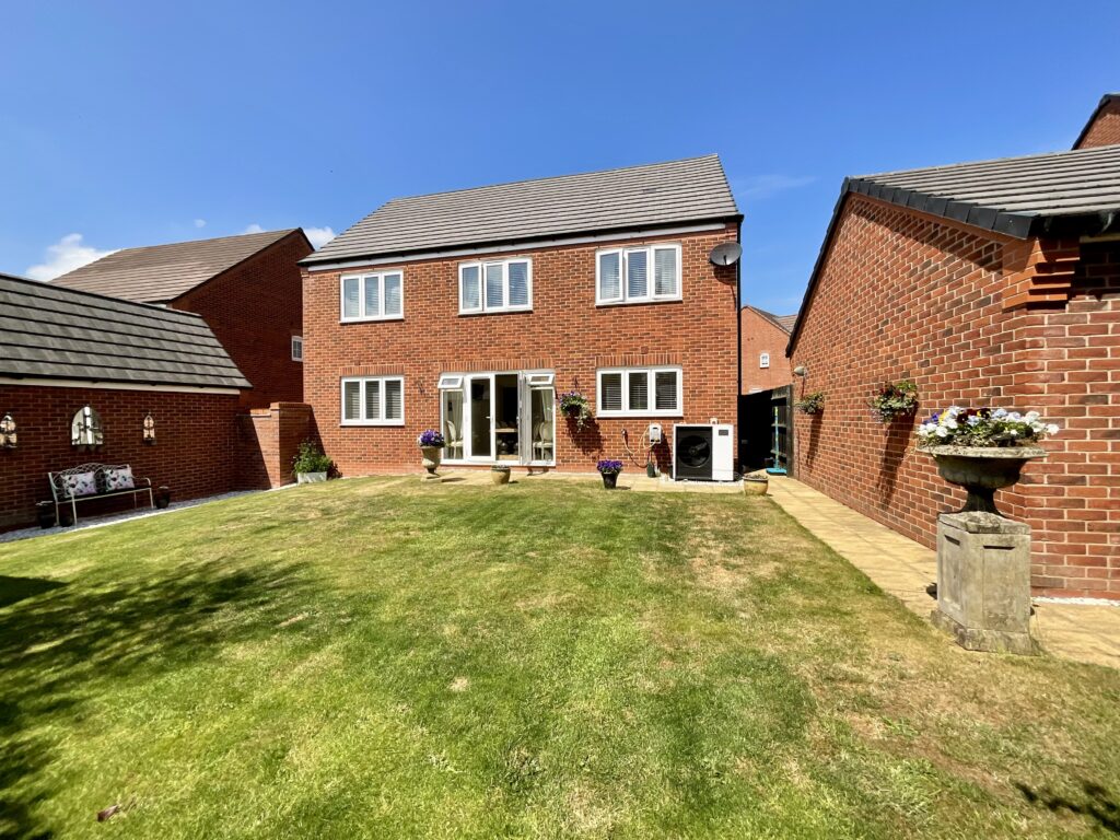 Weaver Brook Way, Wrenbury, CW5