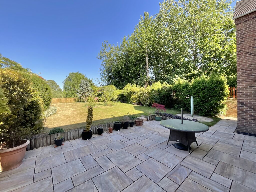 Wybunbury Road, Willaston, CW5