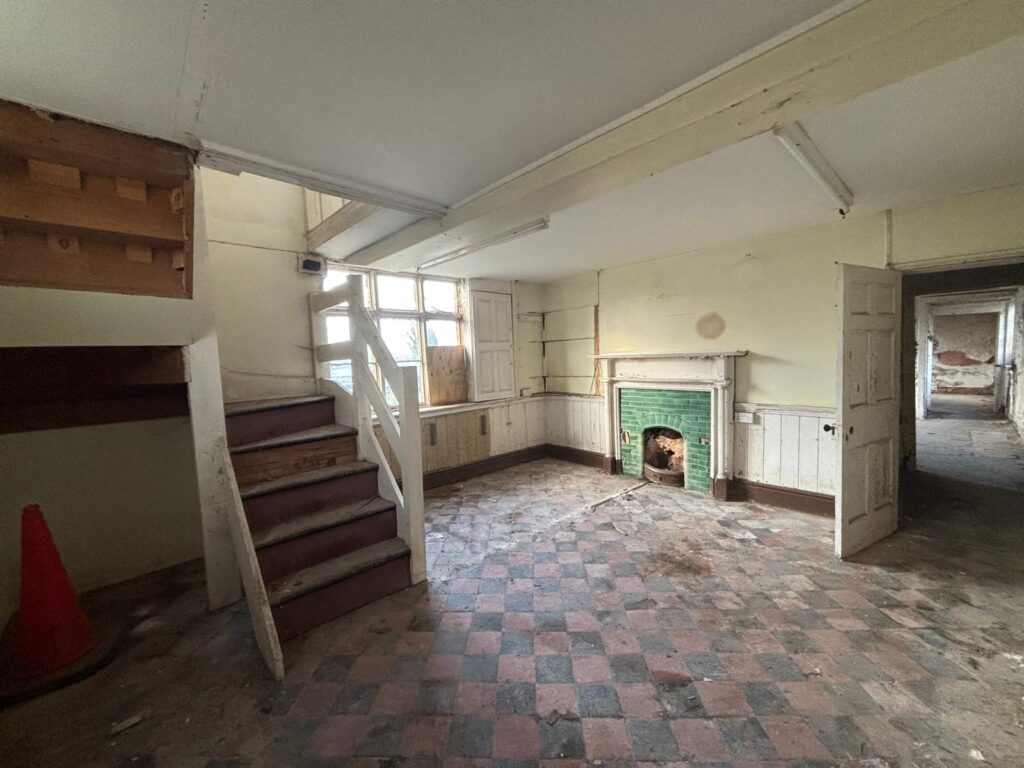 Moddershall, Staffordshire, ST15