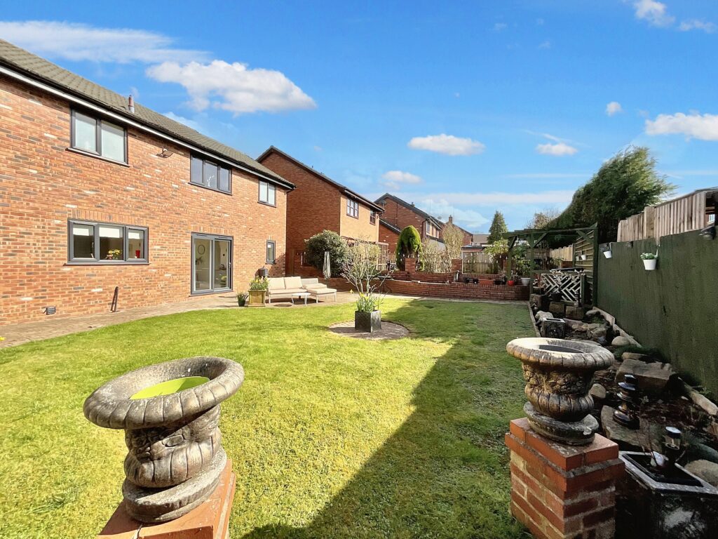 Danebower Road, Trentham, ST4