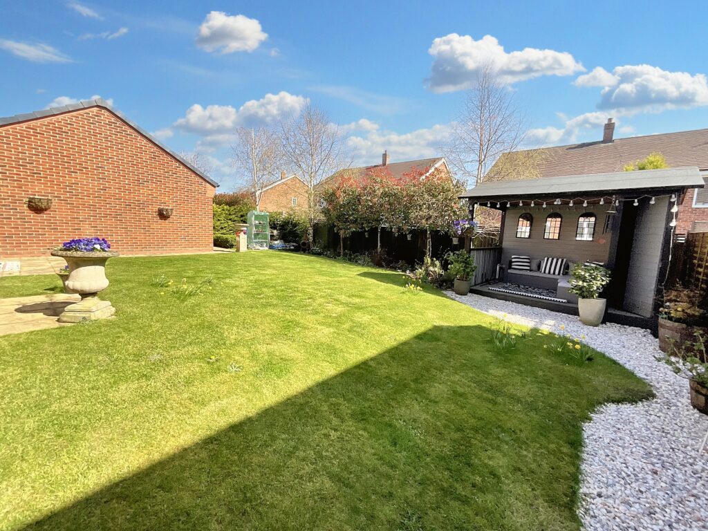 Weaver Brook Way, Wrenbury, CW5
